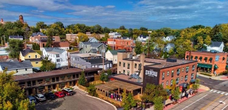 The Oxbow Hotel Eau Claire Exterior photo